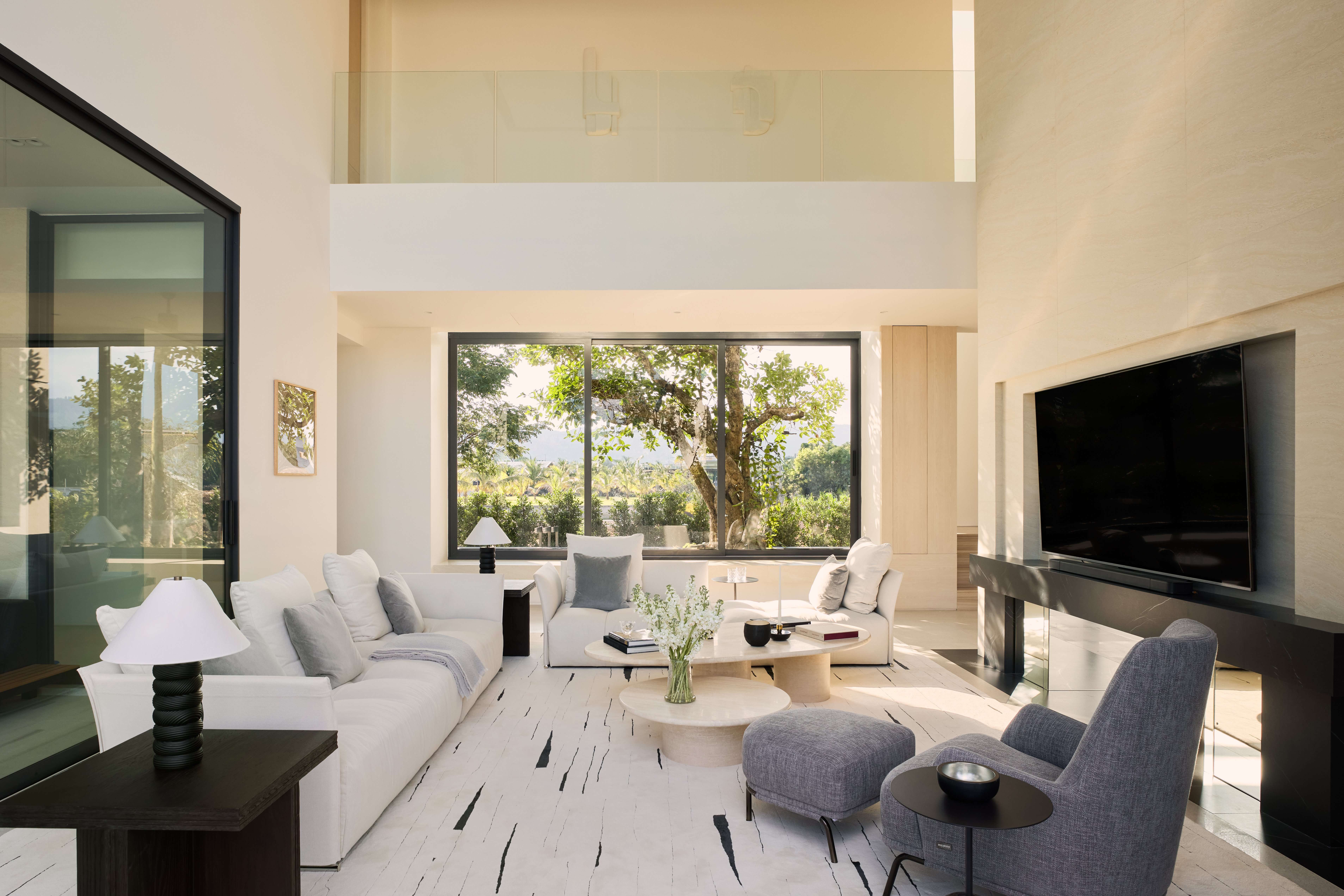 Lavish Estates 24